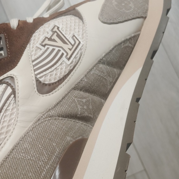 Louis Vuitton sneakers - Picture 5 of 5